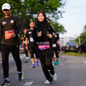 Runner Photo 3921075