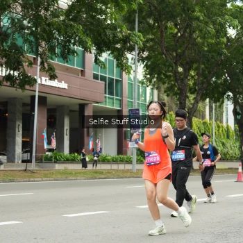 Runner Photo 3921116