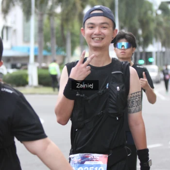 Runner Photo 3921142