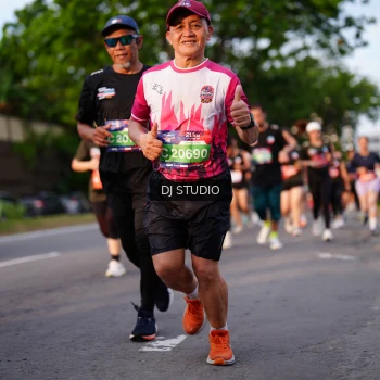 Runner Photo 3921171