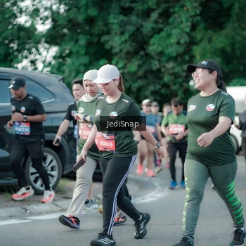 Runner Photo 3921194