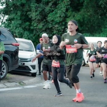 Runner Photo 3921214