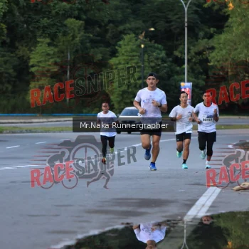 Runner Photo 392126