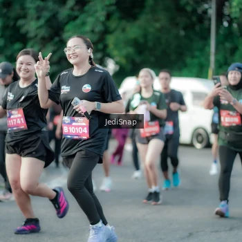 Runner Photo 3921277