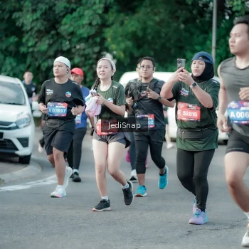Runner Photo 3921302