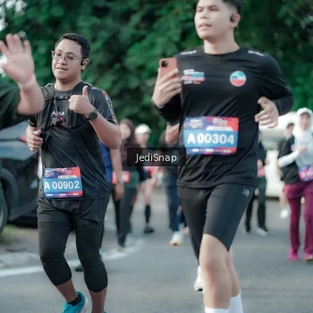 Runner Photo 3921309