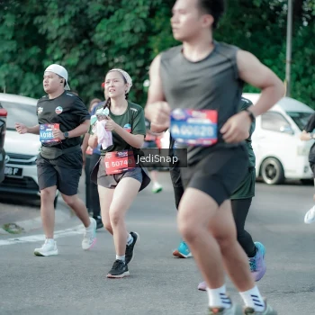 Runner Photo 3921316