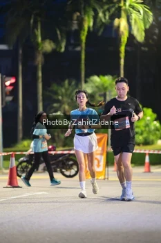 Runner Photo 3921375