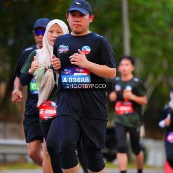 Runner Photo 3921391