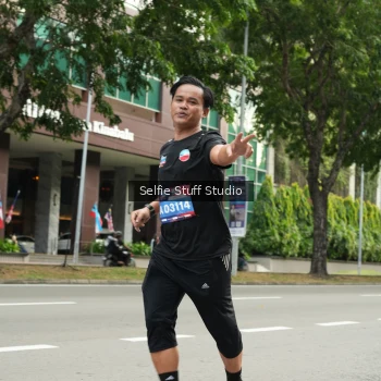 Runner Photo 3921399