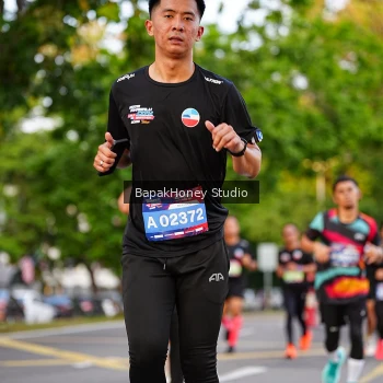 Runner Photo 3921469