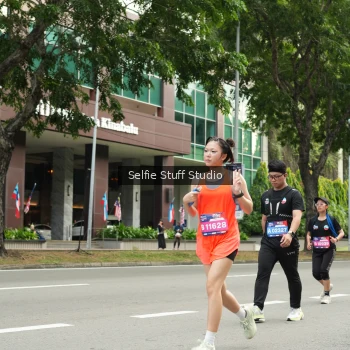 Runner Photo 3921489