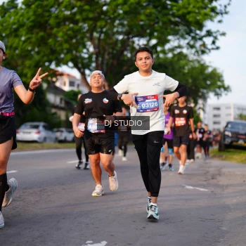 Runner Photo 3921548