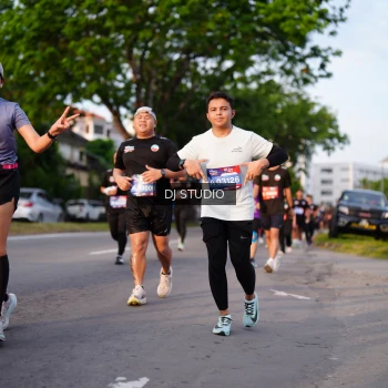Runner Photo 3921559