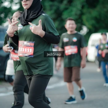 Runner Photo 3921581