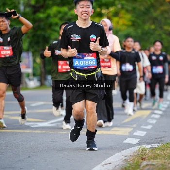 Runner Photo 3921591