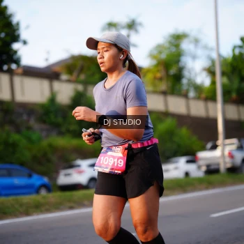 Runner Photo 3921624