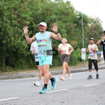 Runner Photo 3921645