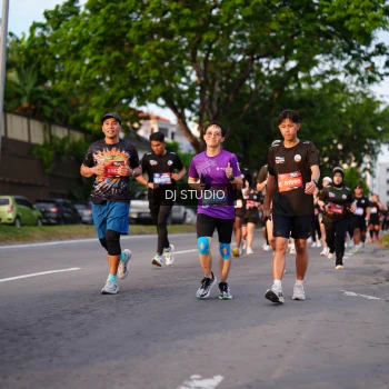 Runner Photo 3921653
