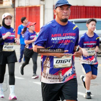 Runner Photo 3921664