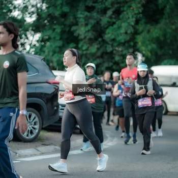 Runner Photo 3921804