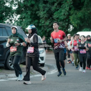Runner Photo 3921828