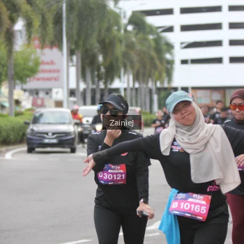 Runner Photo 3921840