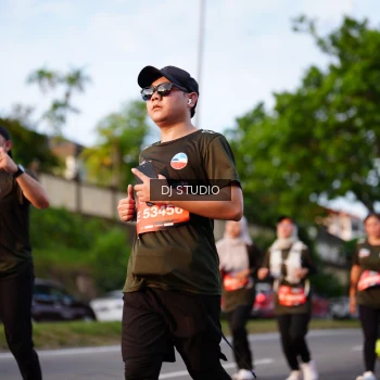 Runner Photo 3921849