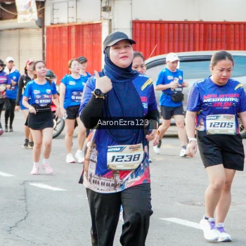 Runner Photo 3921851