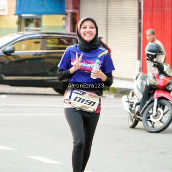 Runner Photo 3921869