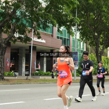 Runner Photo 3921915