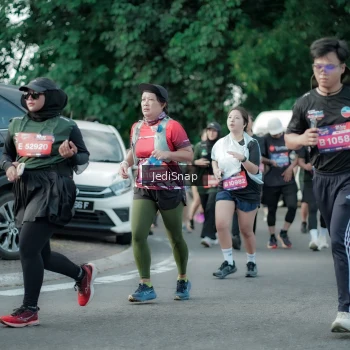 Runner Photo 3921930