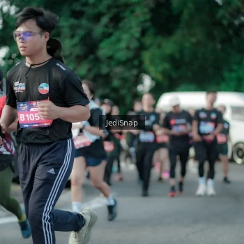 Runner Photo 3921985