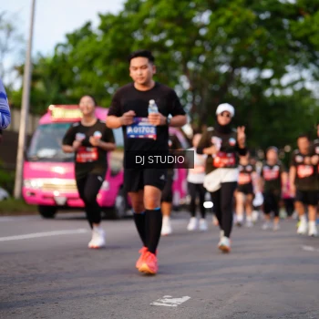 Runner Photo 3922011