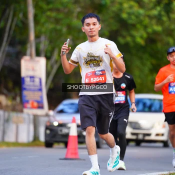 Runner Photo 3922024