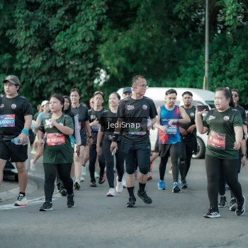 Runner Photo 3922243