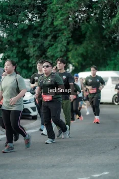 Runner Photo 3922459