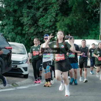 Runner Photo 3922565