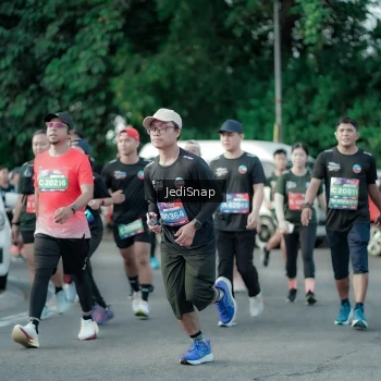 Runner Photo 3922696