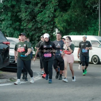 Runner Photo 3922883