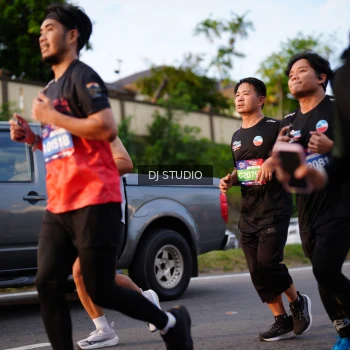 Runner Photo 3923016