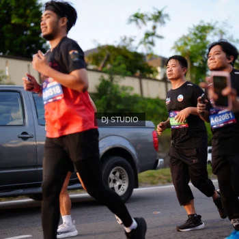 Runner Photo 3923021