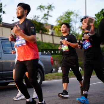 Runner Photo 3923022