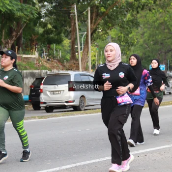 Runner Photo 3923075