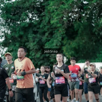 Runner Photo 3923085