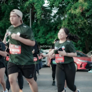 Runner Photo 3923188