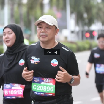 Runner Photo 3923230