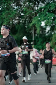 Runner Photo 3923233
