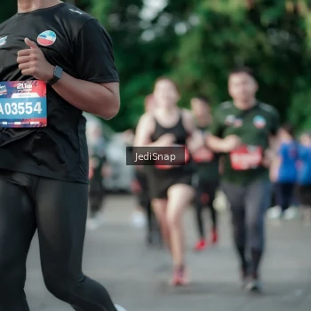 Runner Photo 3923246