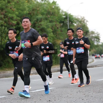 Runner Photo 3923253